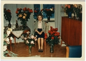 Nelly Sachs mit Blumengrüßen zum Nobelpreis, 1966  Foto: DLA Marbach