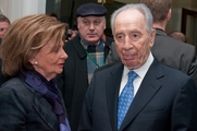 Präsidentin des Zentralrats der Juden in Deutschland, Dr. h.c. Charlotte Knobloch, Israels Staatspräsident Shimon Peres