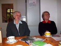 Eva Geffers (l.) und Gertrud Achinger von der Zeitzeugenbörse, Foto: Nadine Bose