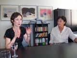 Ramona Pop im Gespräch mit der JOS-Direktorin Barbara Witting,   Foto: Nadine Bose