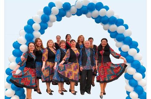 Jüdische Tanzgruppen und Chöre aus JG Cottbus, Potsdam, Rostock und Berlin